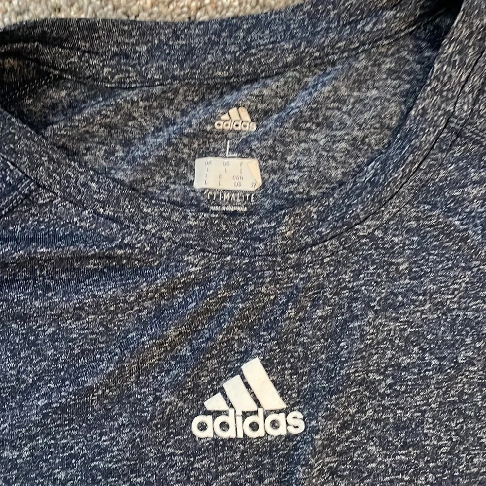 ⭐️ 3 for 20! Adidas long sleeve climate/dri fit shirt L